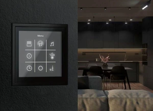 une image d'un petit écran de controle domotique